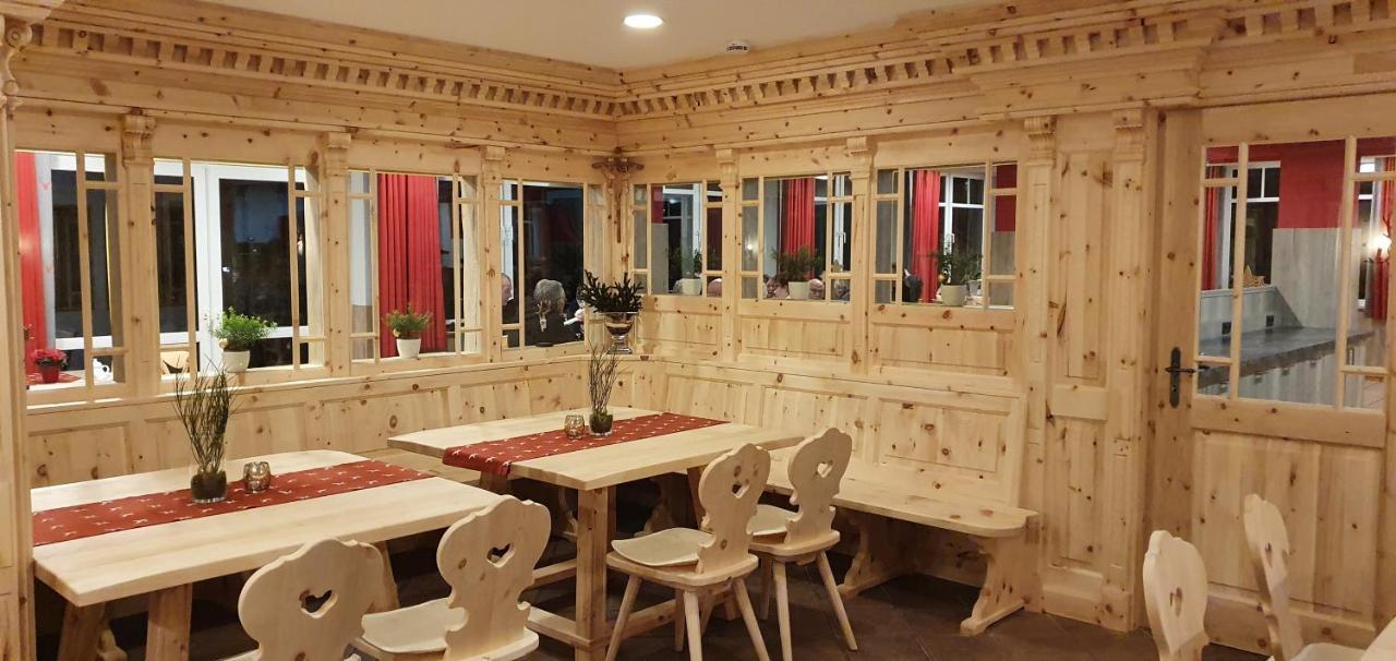 Hotel Bigger Hof - Wirtshaus Platzhirsch Am Jahnplatz Olsberg Esterno foto