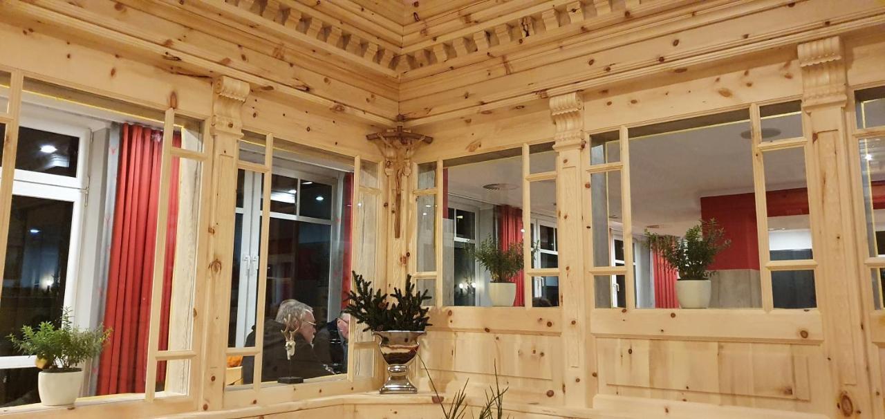Hotel Bigger Hof - Wirtshaus Platzhirsch Am Jahnplatz Olsberg Esterno foto