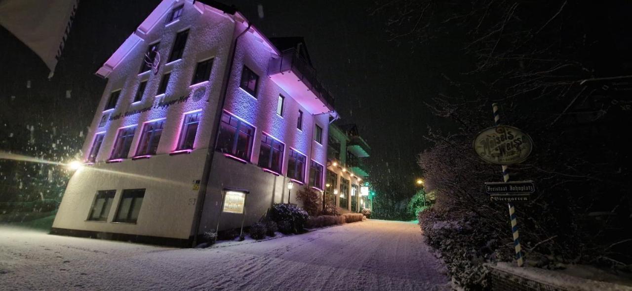 Hotel Bigger Hof - Wirtshaus Platzhirsch Am Jahnplatz Olsberg Esterno foto