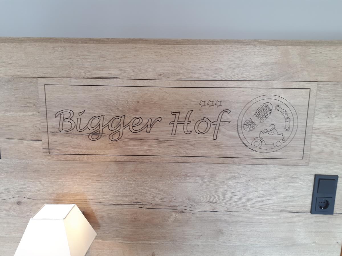 Hotel Bigger Hof - Wirtshaus Platzhirsch Am Jahnplatz Olsberg Esterno foto